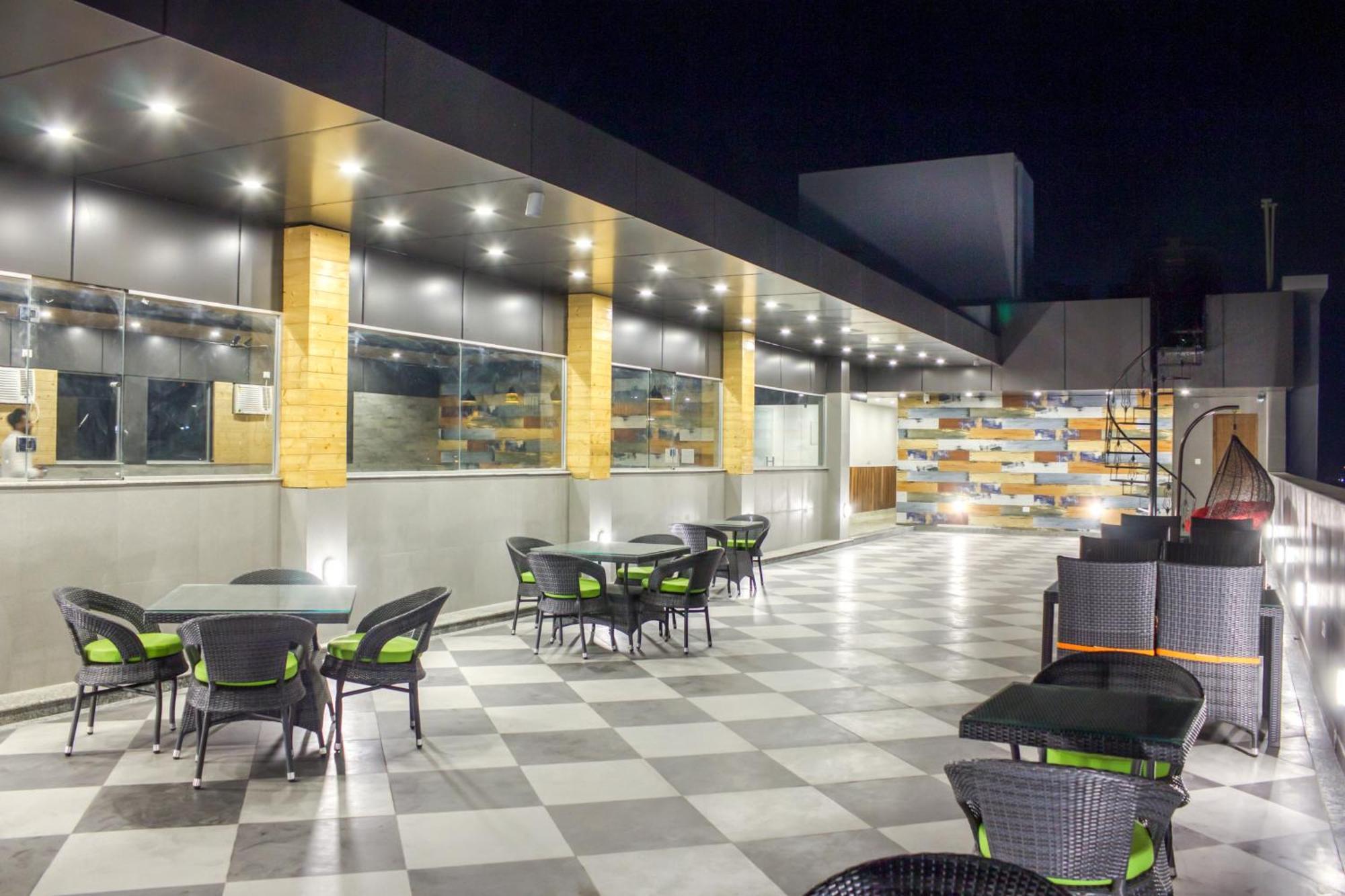 Zip By Spree Hotels Grand Legacy Prime デヘラードゥーン エクステリア 写真