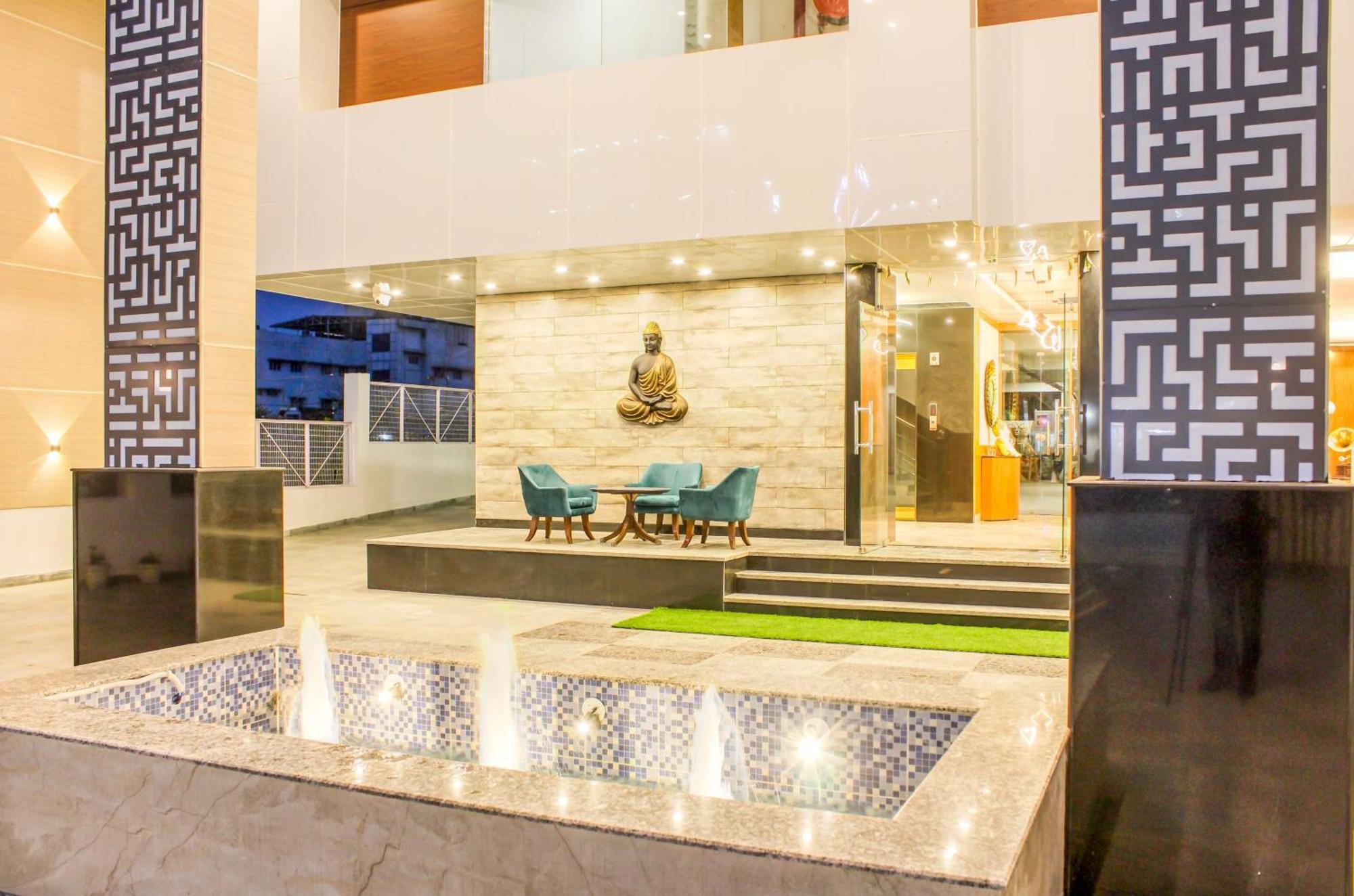Zip By Spree Hotels Grand Legacy Prime デヘラードゥーン エクステリア 写真